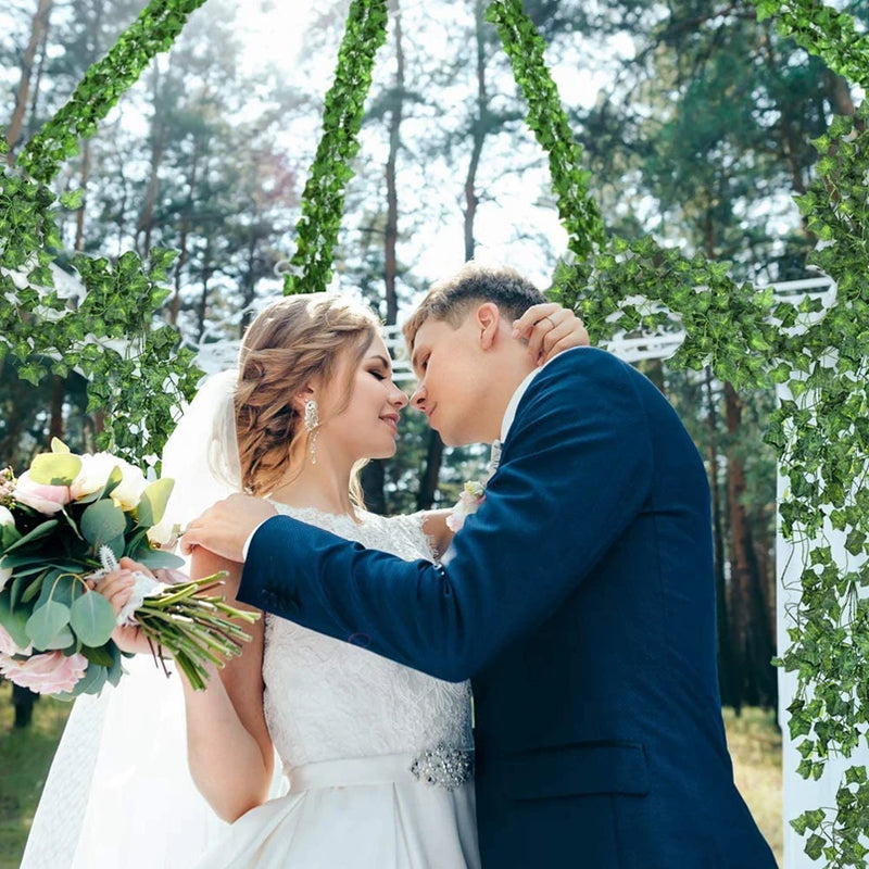 Artificial Holiday Garland 210cm