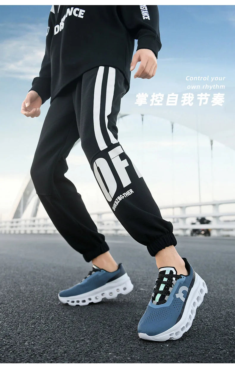 MetroStep™ Comfort Kicks